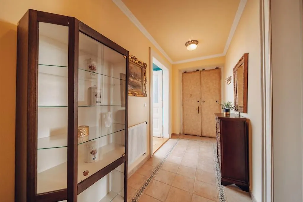 Appartamento Magnificent Historical Penthouse In The Heart Of Praga Repubblica Ceca