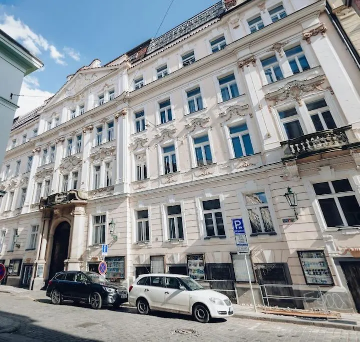 Appartamento Magnificent Historical Penthouse In The Heart Of Praga